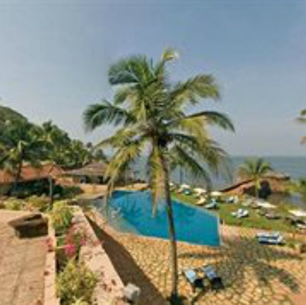 Taj Fort Aguada Resort & Spa, Goa Sinquerim Esterno foto View of the beach